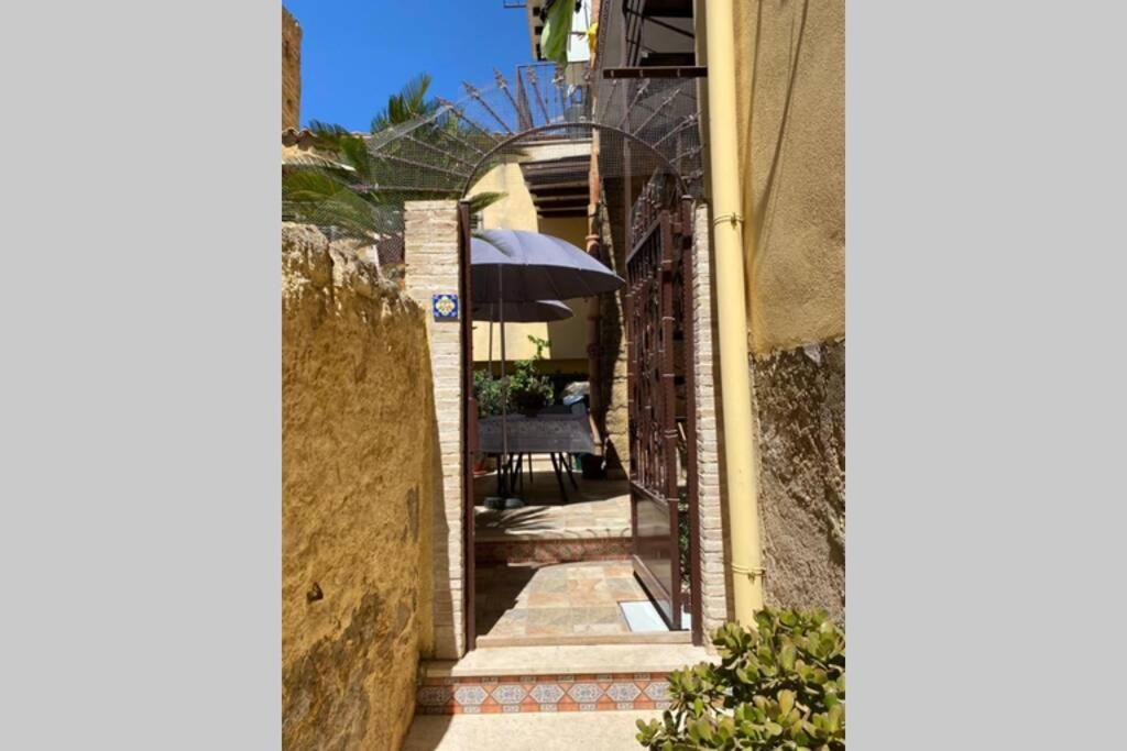 L'Elegante Dependance Del Barone Francesco Sala Apartman Agrigento Kültér fotó